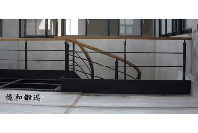YI18-1-7/日式不鏽鋼扶手